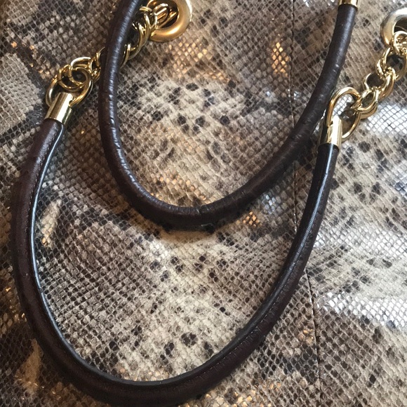 EUC Cynthia Rowley Python Leather Chain Tote Bag - Picture 5 of 8